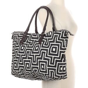 Lulu Dharma Bag Weekender Overnight Duffle Travel Carry on Tote